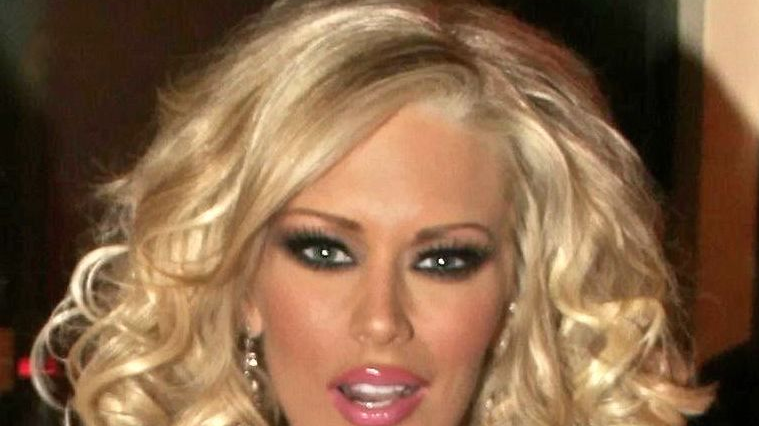 Porn star Jenna Jameson takes on KKK over ‘crush on Bibi’ - The Jewish