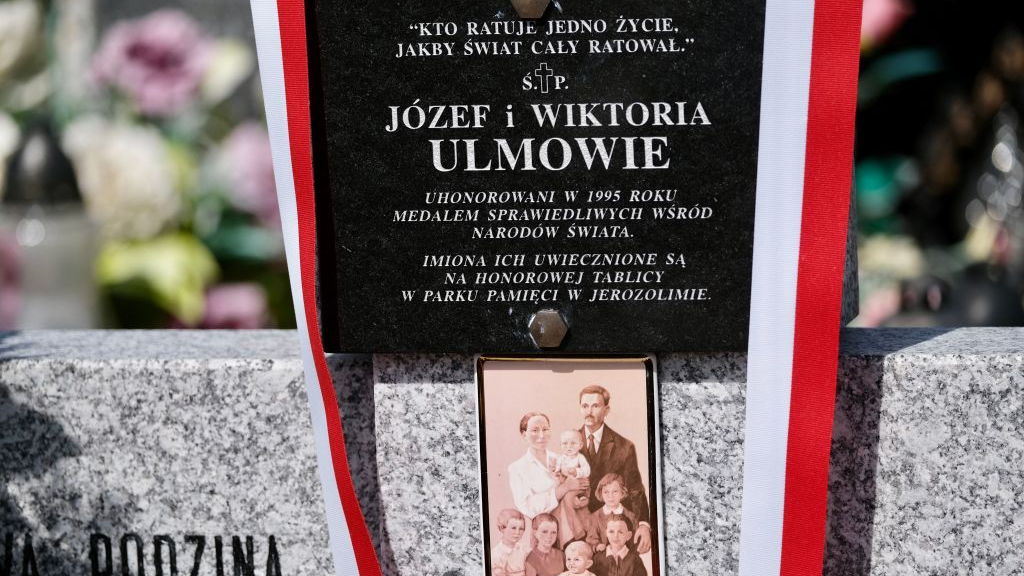 Family killed by Nazis for sheltering Jews beatified by Catholic church ...