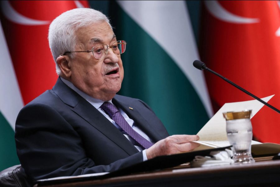 وقال محمود عباس إن حماس تستخدم الذرائع لمهاجمة إسرائيل وتطلب من الدول العربية دعم السلطة الفلسطينية.